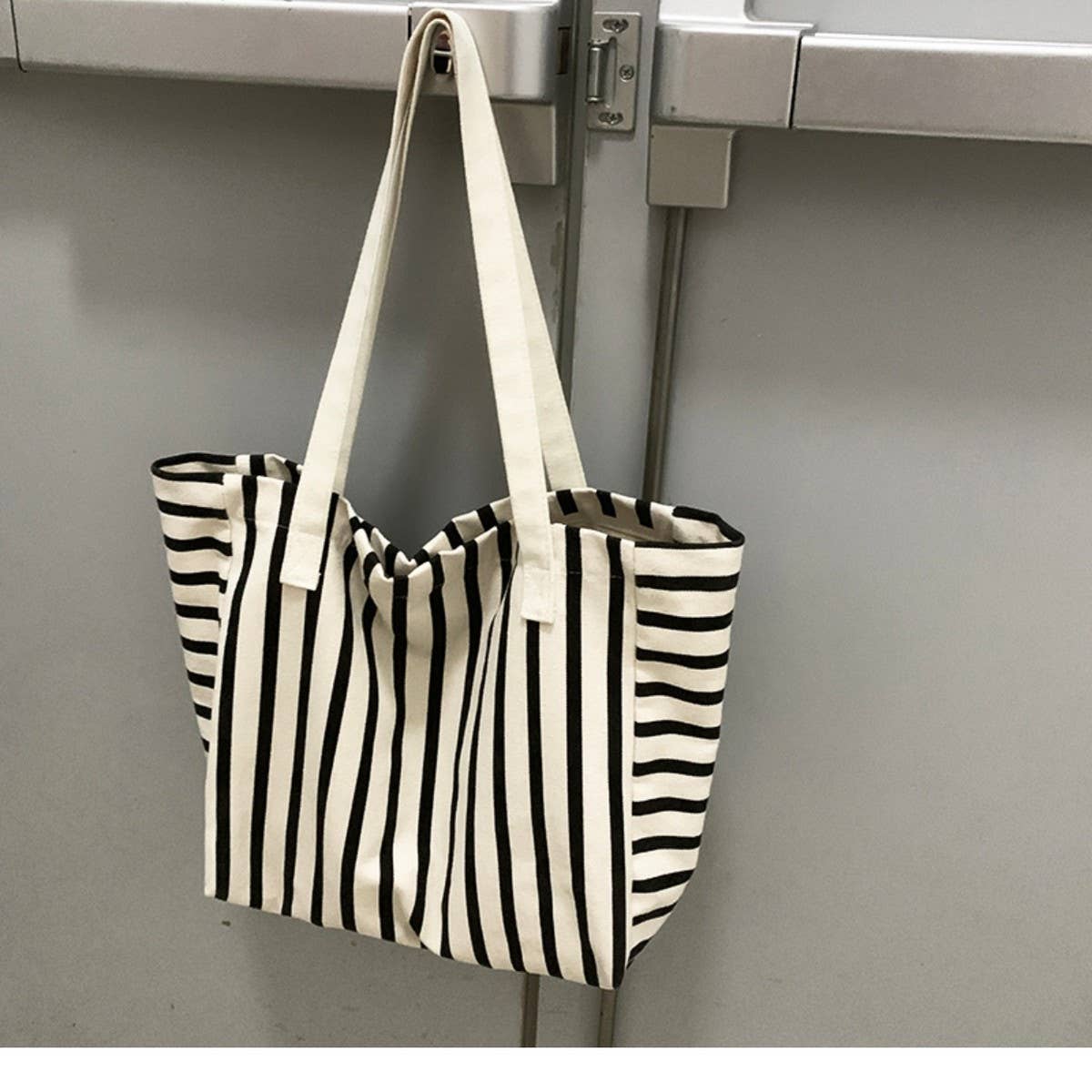 NEW STRIPED LARGE CAPACITY CANVASBAG_CWAB2136