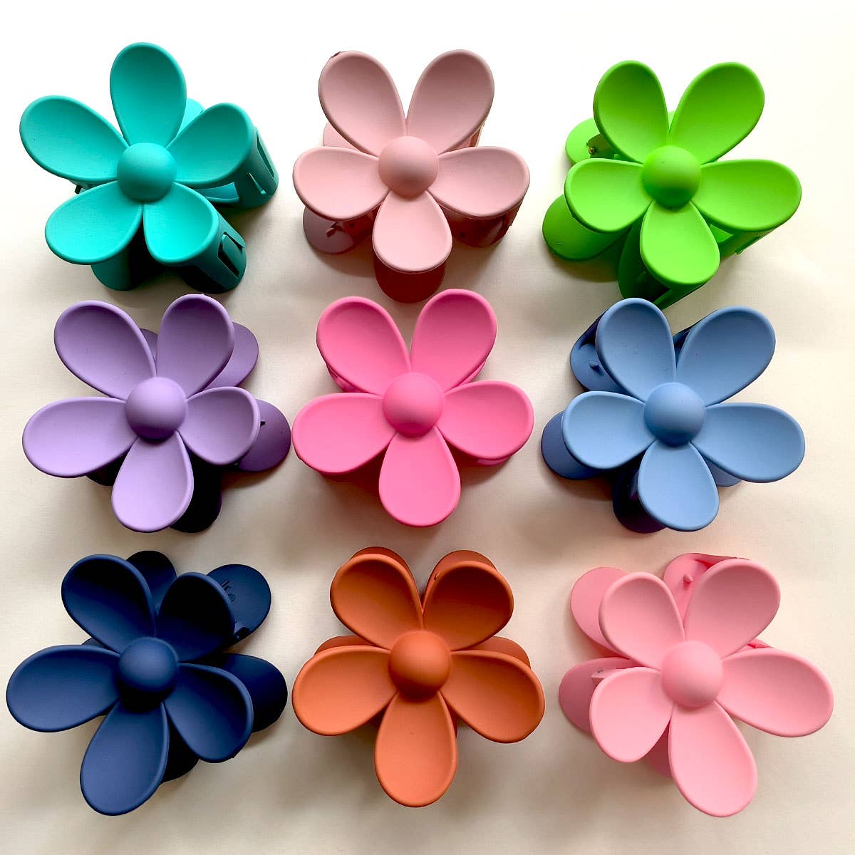 Matte Floral Hair Claw Clip–Cute & Strong Hold