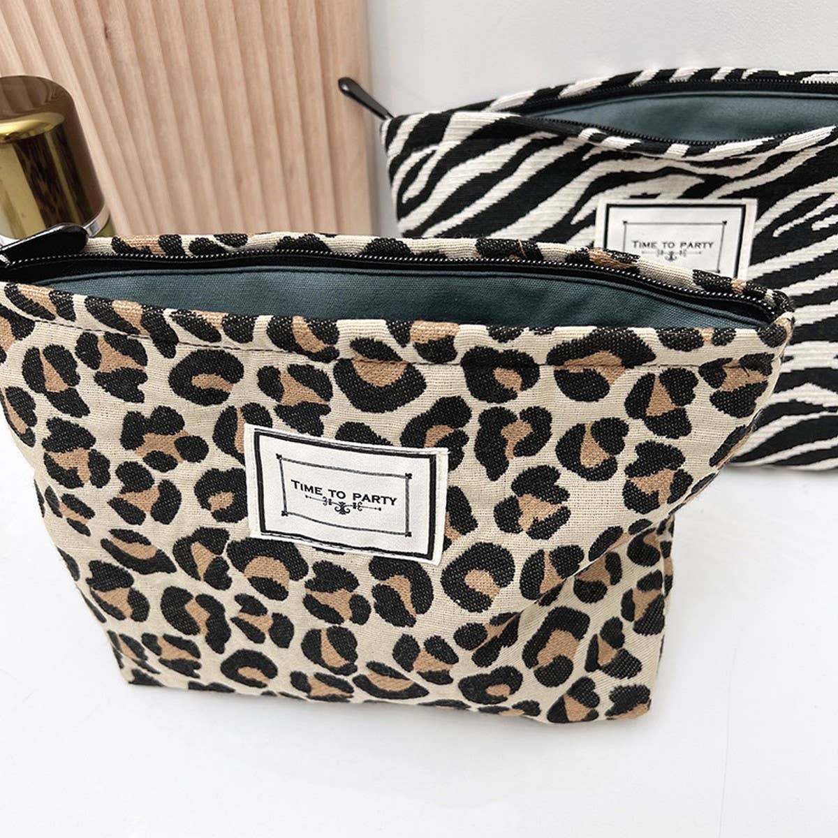 LEOPARD LARGE CAPACITY MAKEUP BAG STORAGE BAG