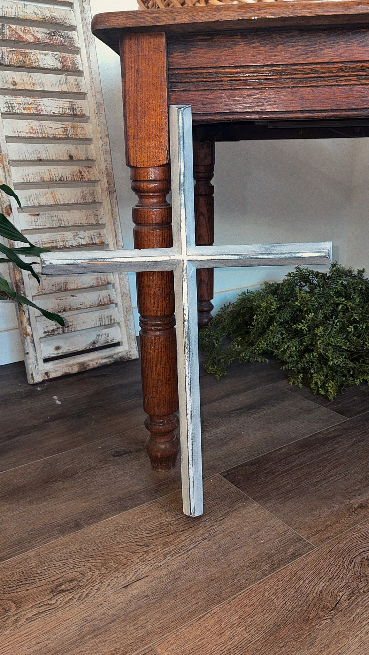 Cross