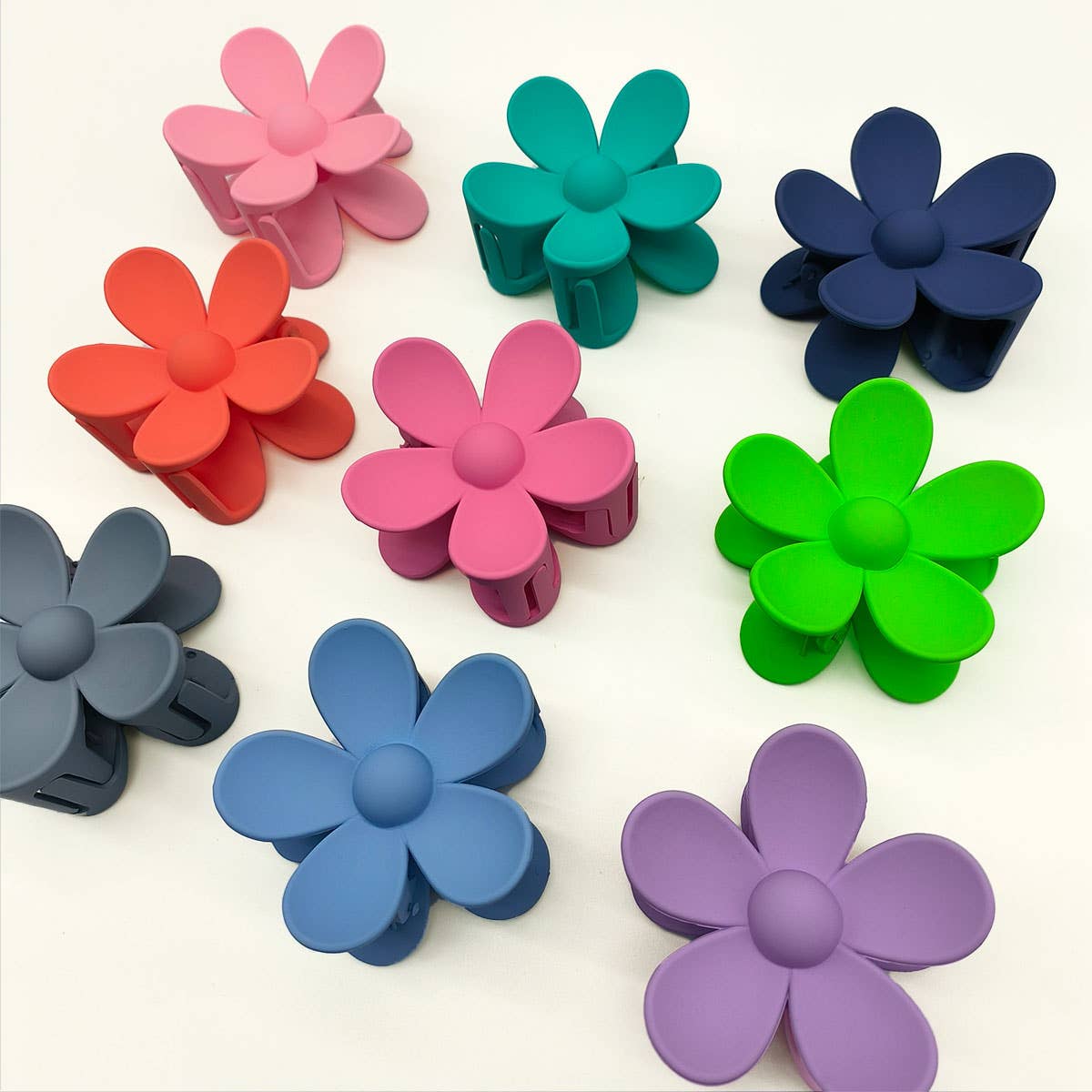 Matte Floral Hair Claw Clip–Cute & Strong Hold